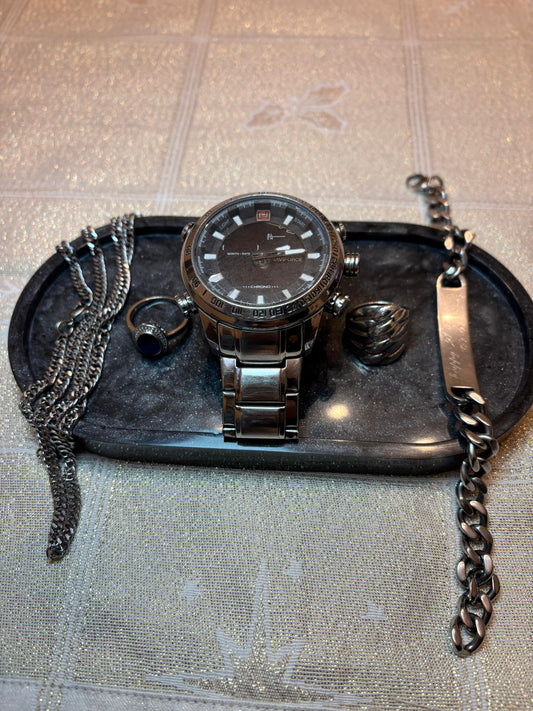 Black and White Marble Accessory Tray